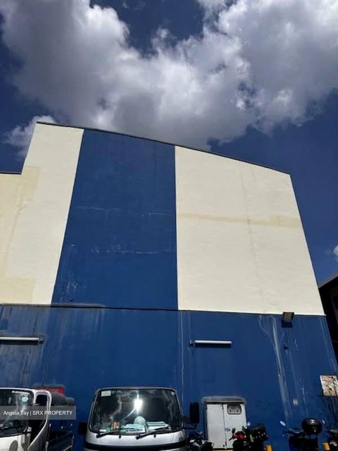 Woodlands Industrial Park E2 (D27), Factory #569588901